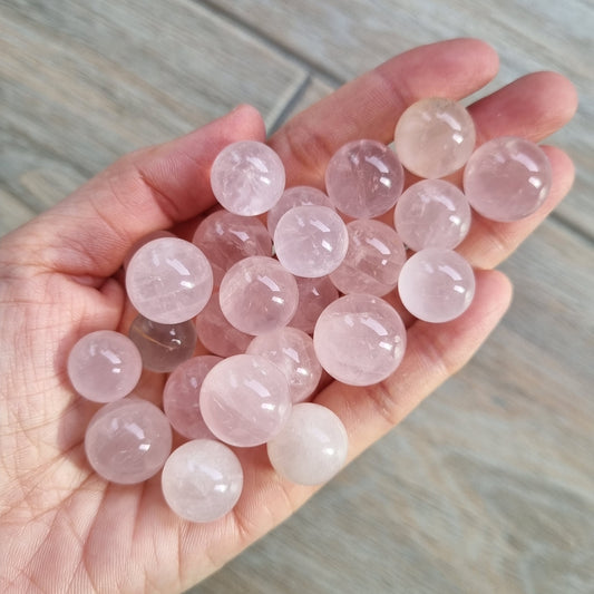 Rose quartz mini spheres ( per 100g)