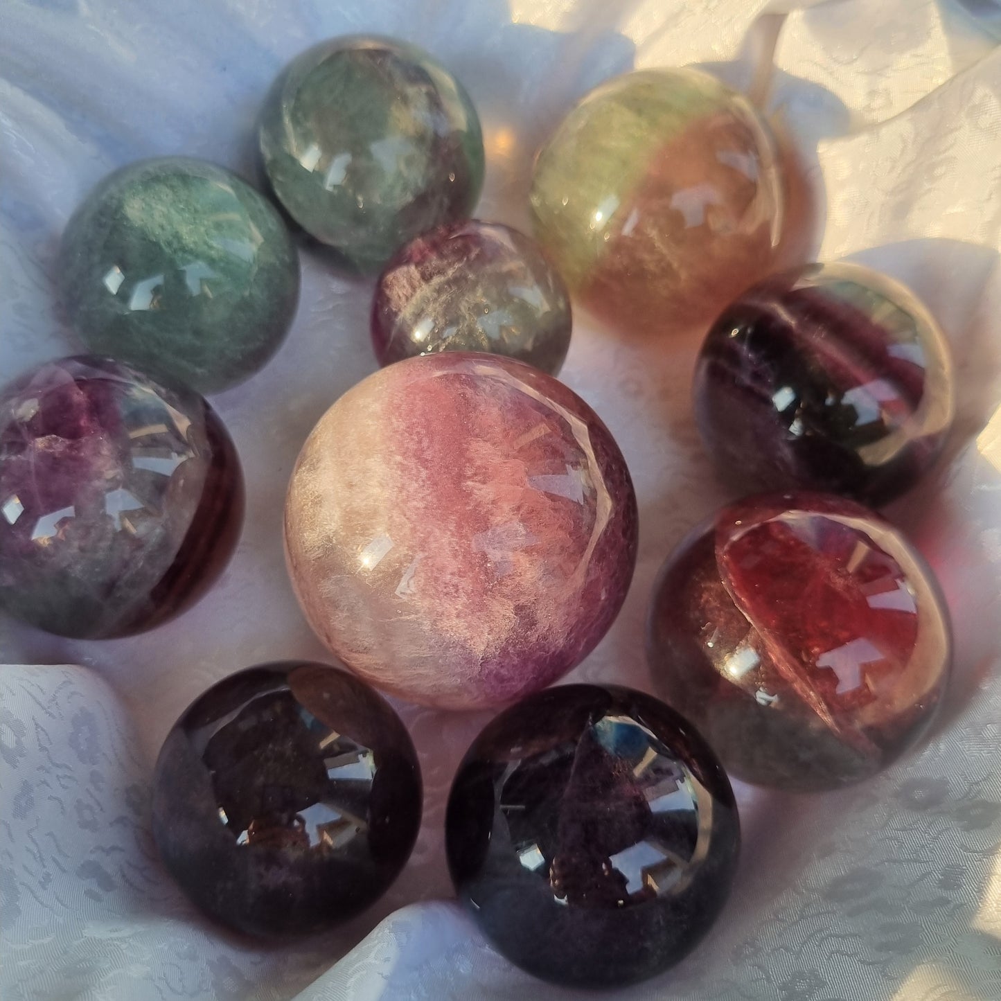 Rainbow fluorite spheres